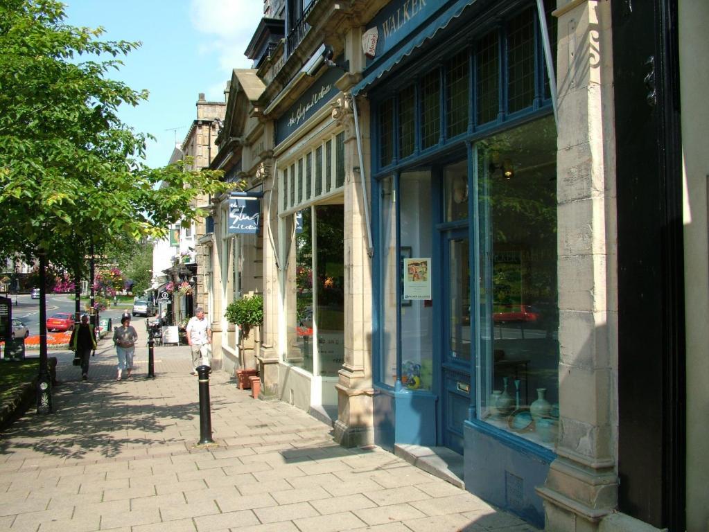 Shannon Court Harrogate Esterno foto