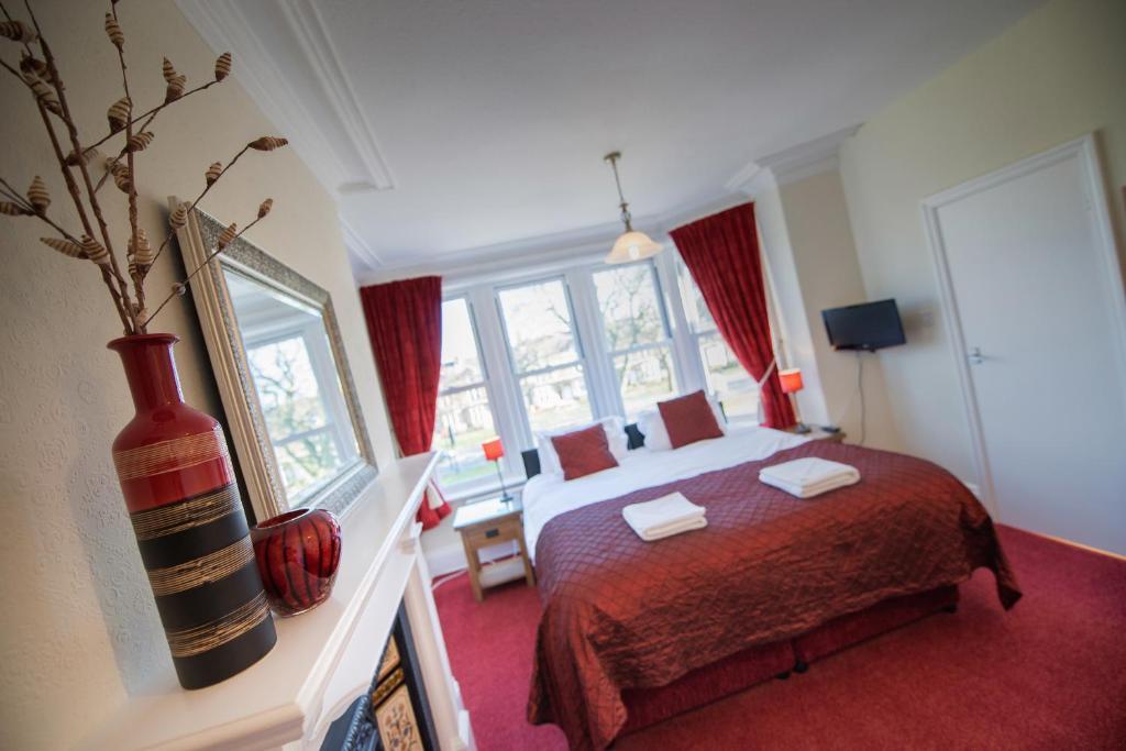 Shannon Court Harrogate Camera foto